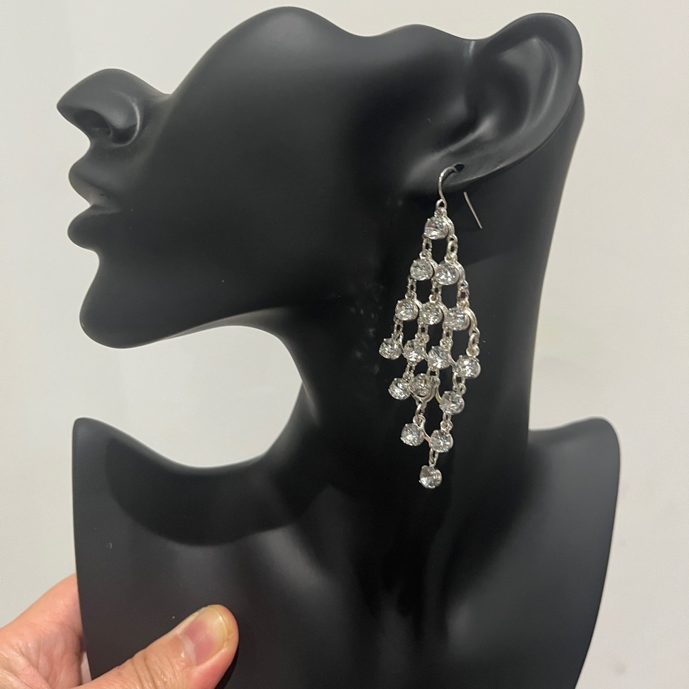 Chandelier Drop Earring Rhinestone Diamond Crystal Silver Statement Jewelry AVON